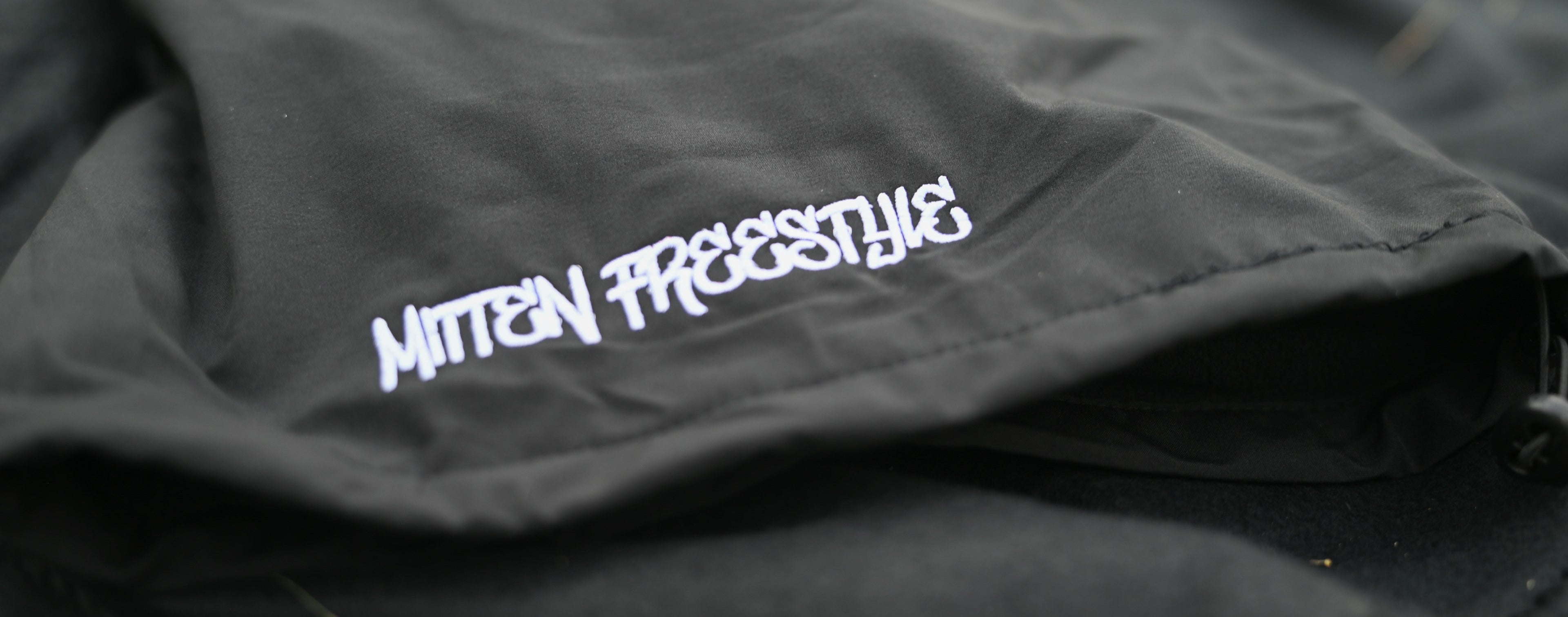 Mitten Freestyle Baggy Cargo Snow Pants - Black