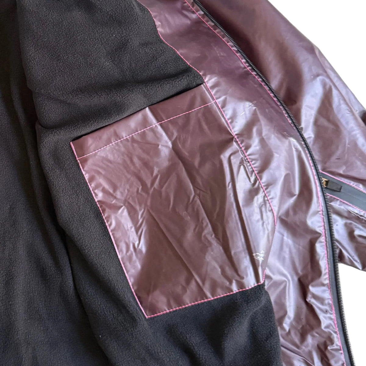 Mitten Freestyle Color Changing Black-to-Pink Jacket - Heat Activated - LARGE