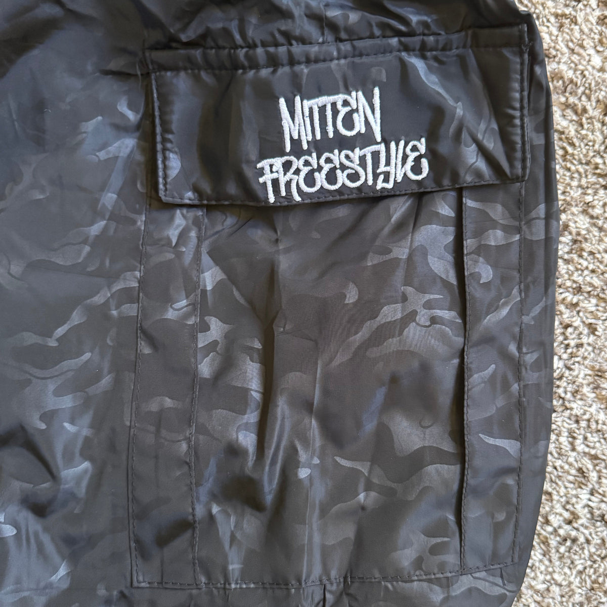 Mitten Freestyle Snow Pants - Black Camo - LARGE