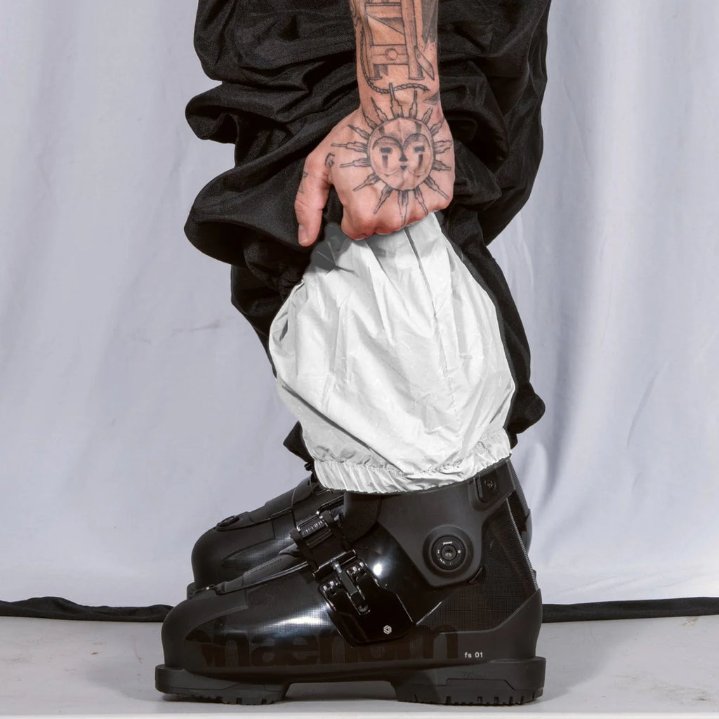 Numbskull Slacker Baggy Snow Pant 2.0 - Black