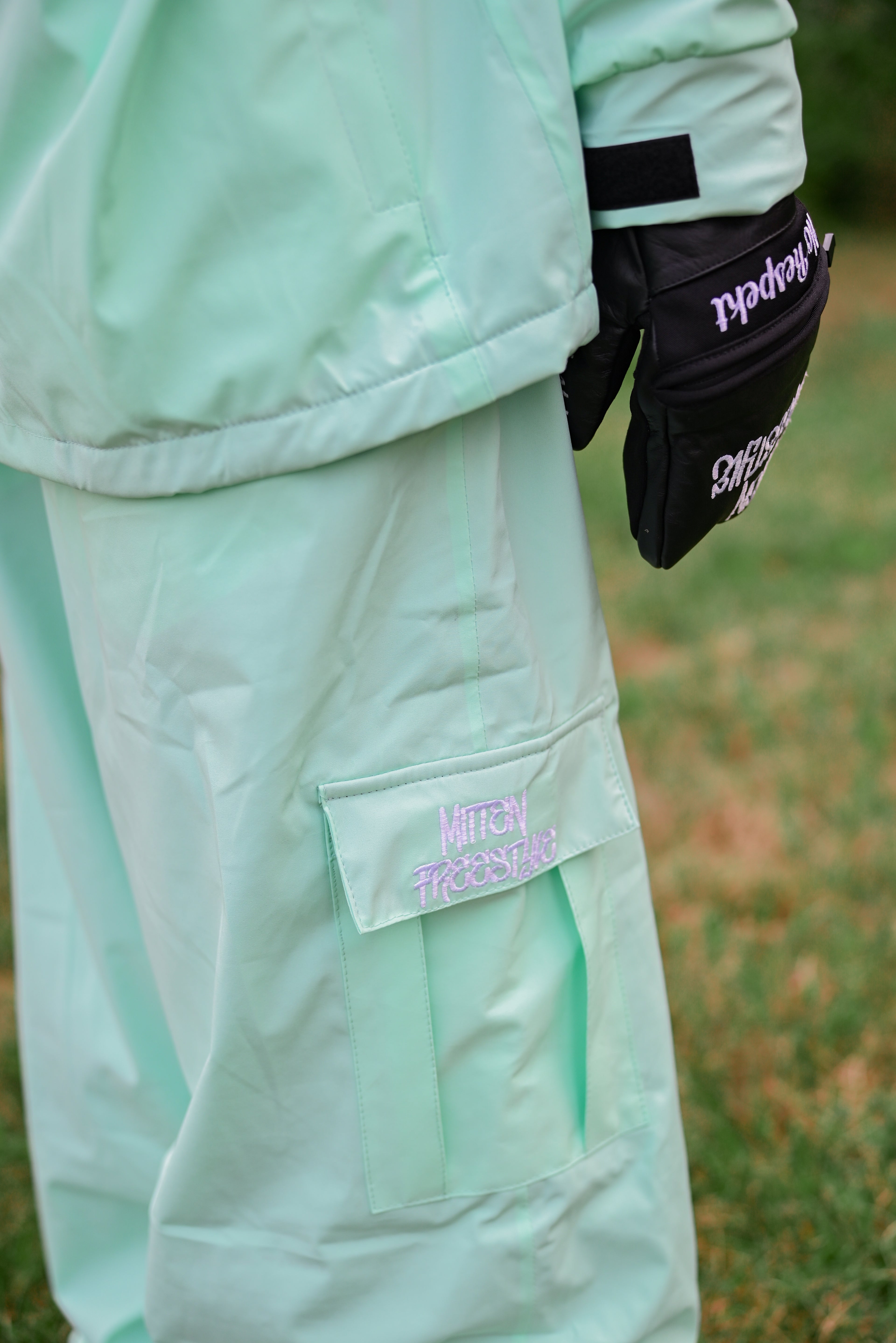 Mitten Freestyle Baggy Cargo Snow Pants - Mint