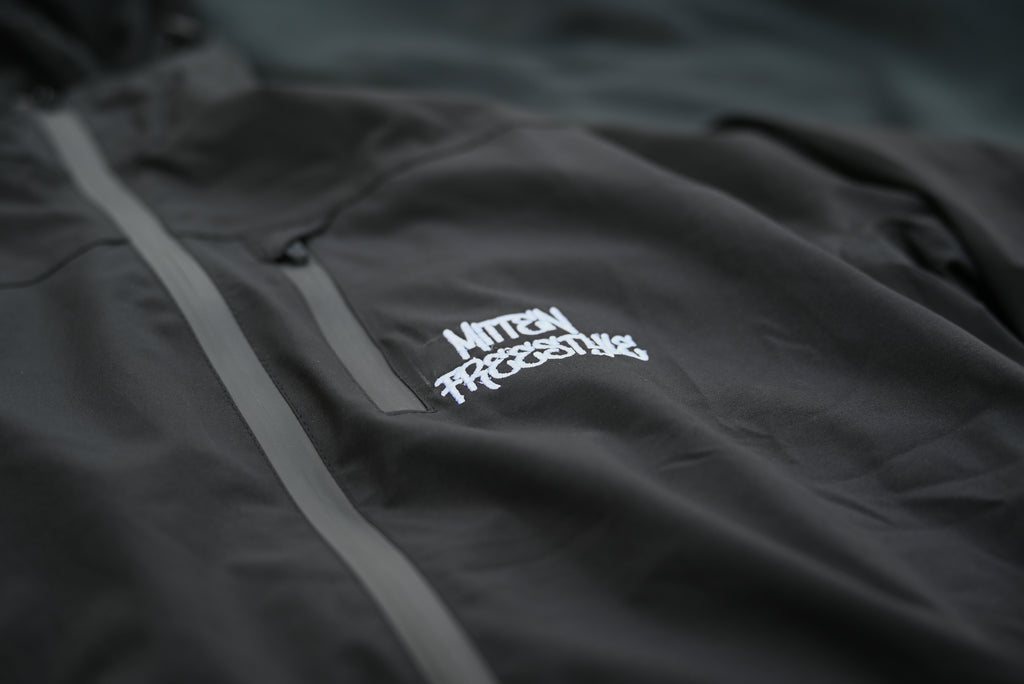 Mitten Freestyle Jacket - Black