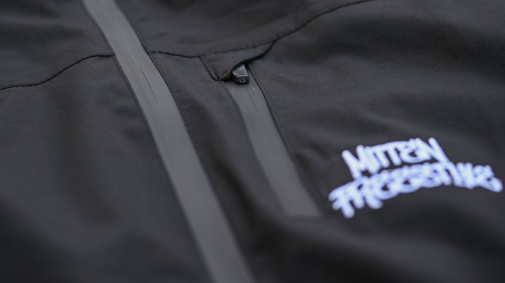 Mitten Freestyle Jacket - Black