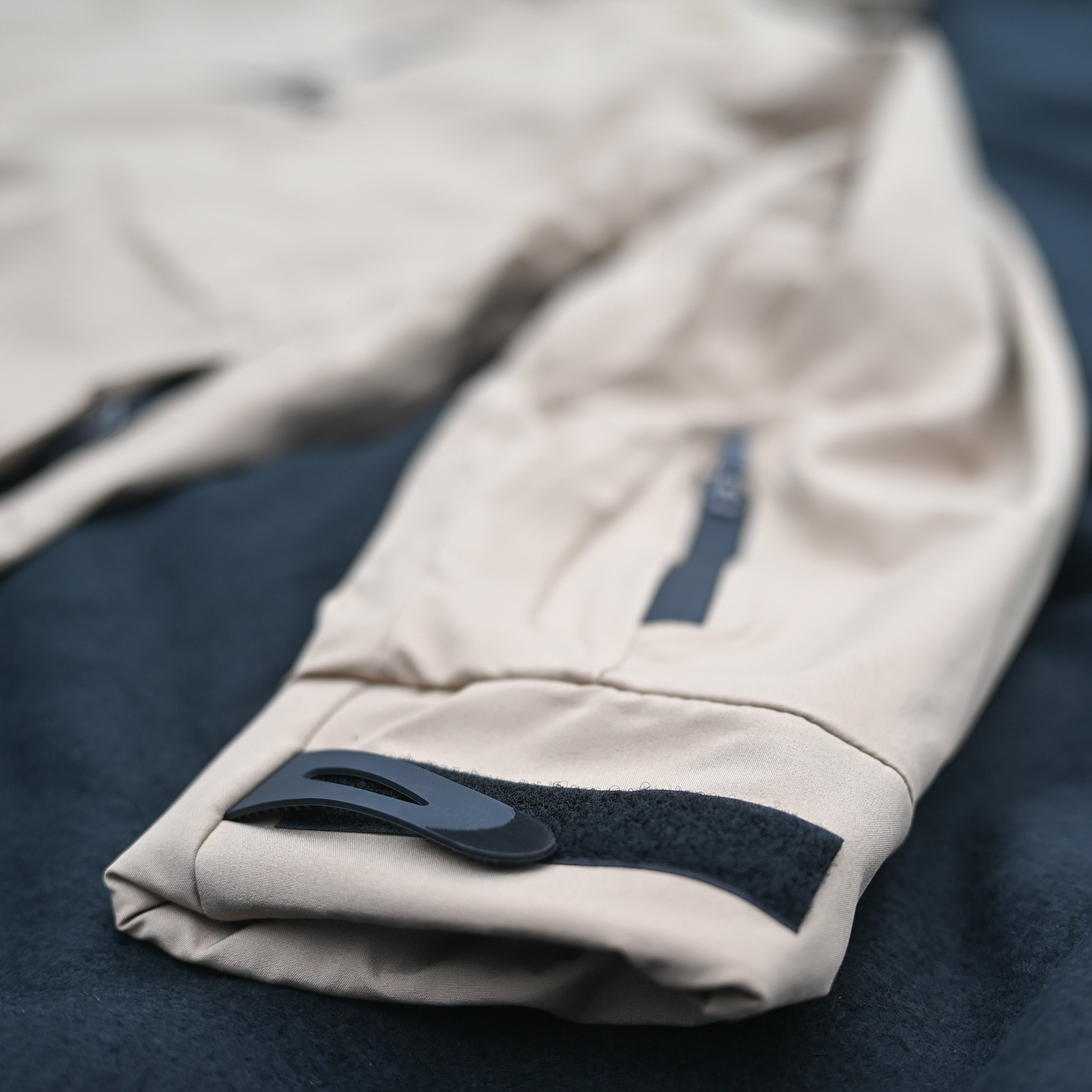 Mitten Freestyle Jacket - Tan