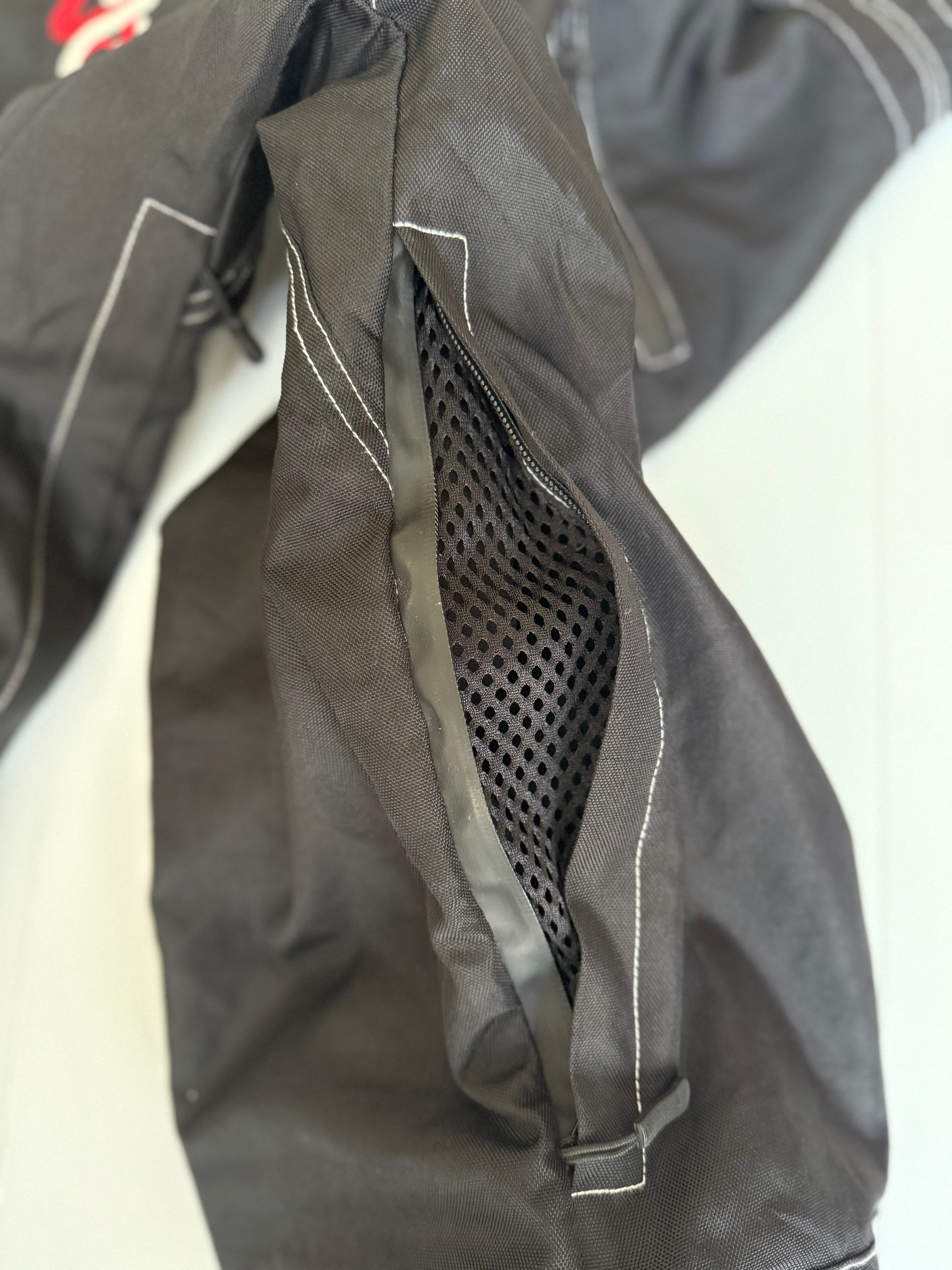 Max Reade Apparel GROM (XS) Snow Pants - Classy Black (with Red Highlights)